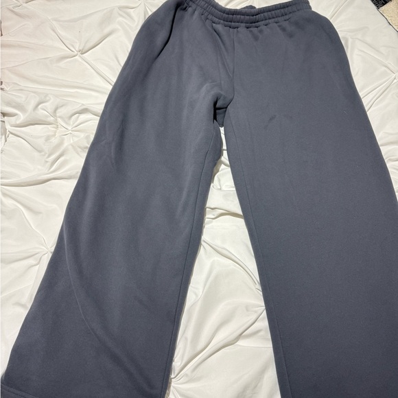 Edikted Gray Set - Picture 4 of 5